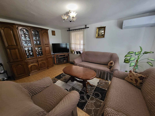 House with spacious plot in Old Bar with mountain views — photo 7
